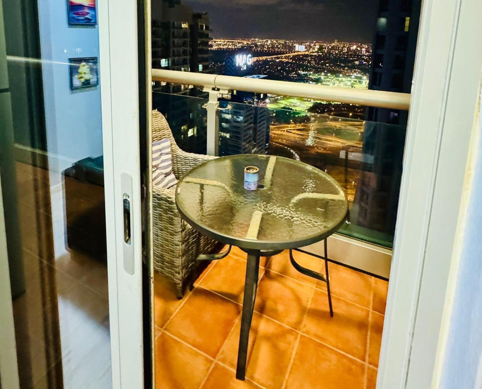 Skynest Holiday Homes Princess Tower 68Th Floor 1 Bedroom Apartment ドバイ エクステリア 写真